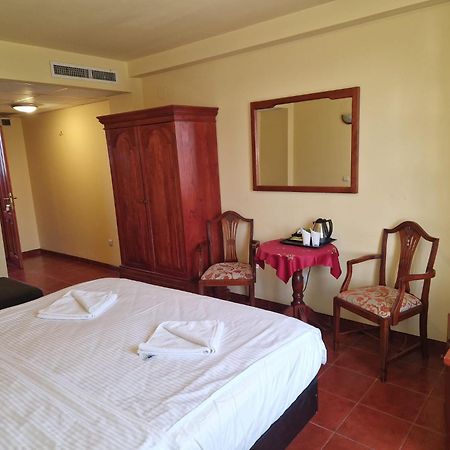 Hotel Francesca Тимишоара Экстерьер фото
